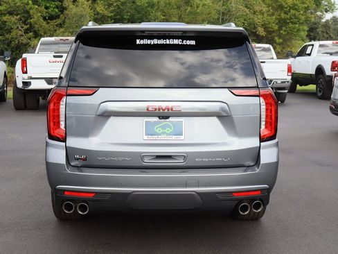 Certified 2022 GMC Yukon XL Denali w/ Denali Ultimate Package RWD image 8