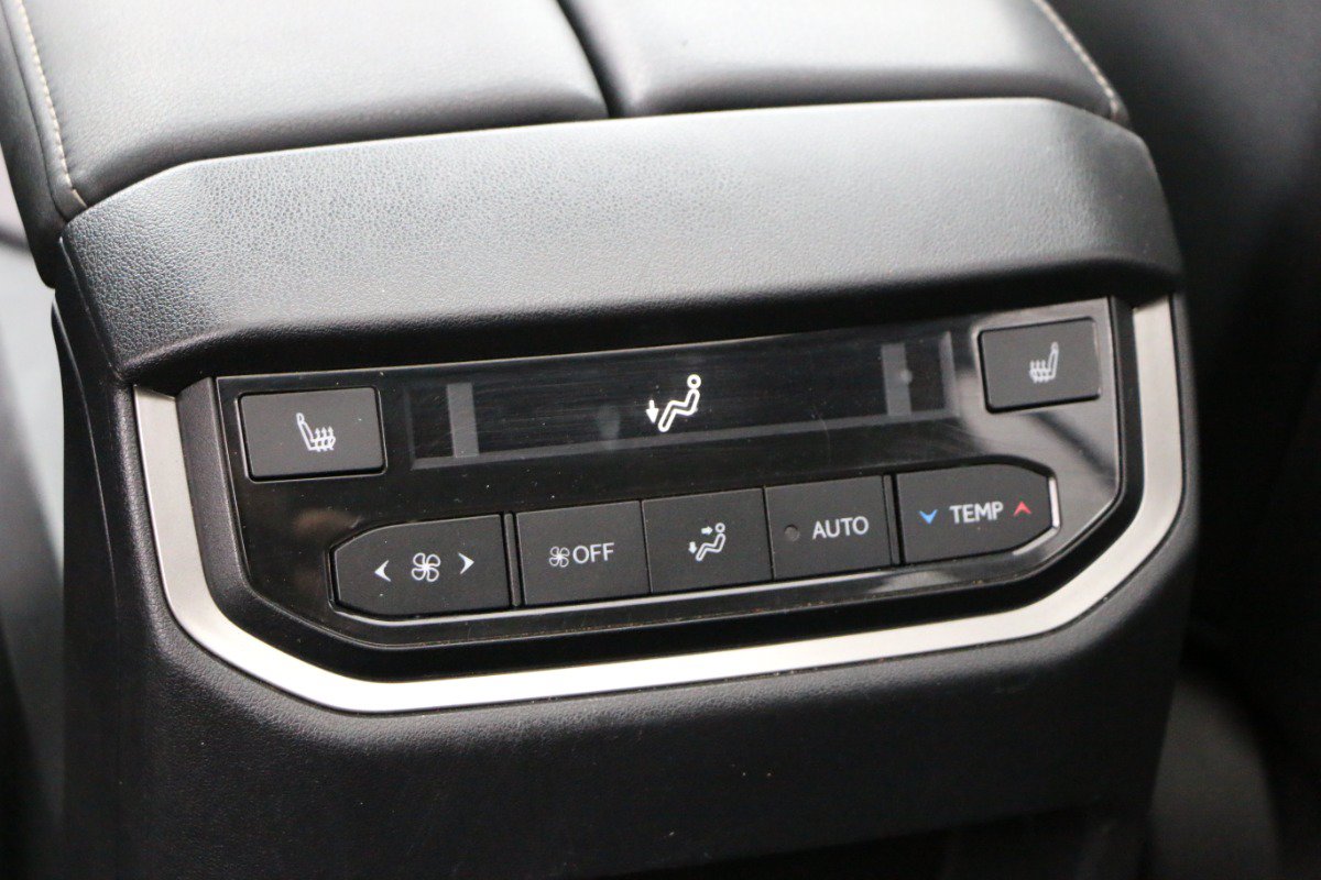 Used 2024 Lexus TX 350 AWD w/ Technology Package image 32