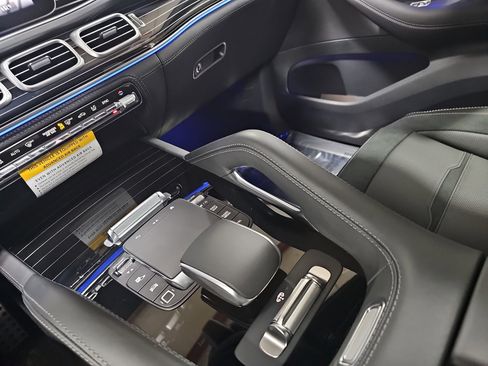 New 2026 Mercedes-Benz GLE 53 AMG 4MATIC Coupe image 26