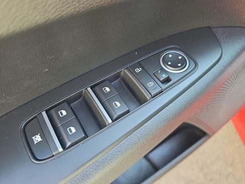 Used 2023 Kia Forte LXS FWD image 17