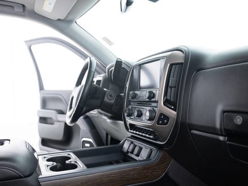 Used 2017 GMC Sierra 1500 Denali w/ Denali Ultimate Package AWD/4WD image 31