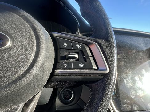 Used 2021 Subaru Outback Premium image 16