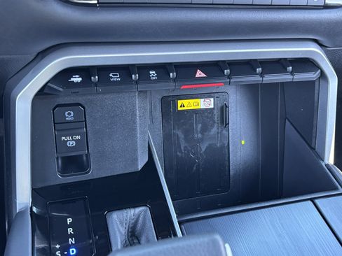 Used 2023 Toyota Tundra Platinum image 23