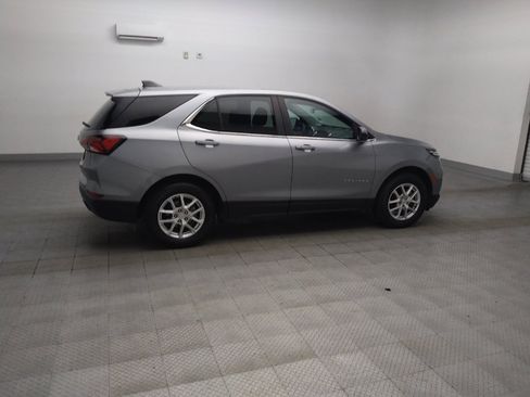 Used 2023 Chevrolet Equinox LT w/ Driver Convenience Package AWD/4WD image 10