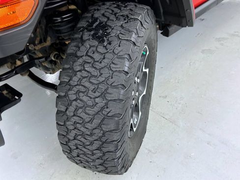 Used 2021 Jeep Wrangler Unlimited Rubicon 4xe w/ Safety Group AWD/4WD image 24