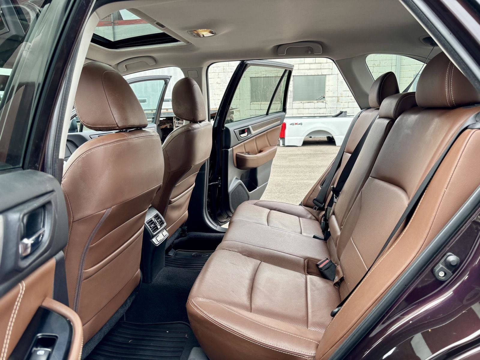Used 2017 Subaru Outback 2.5i Touring w/ Popular Package #5A AWD/4WD image 19