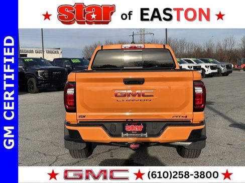 Certified 2025 GMC Canyon AT4 image 8