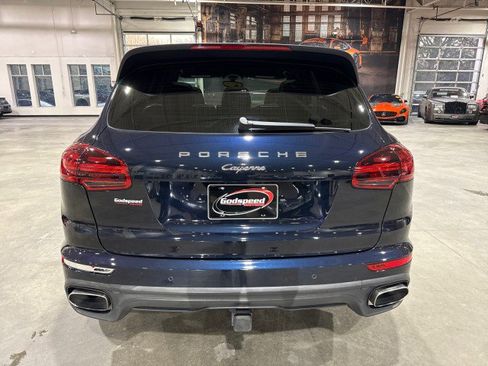 Used 2016 Porsche Cayenne image 6