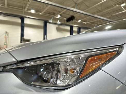 Used 2024 Subaru Crosstrek 2.0i Premium image 27