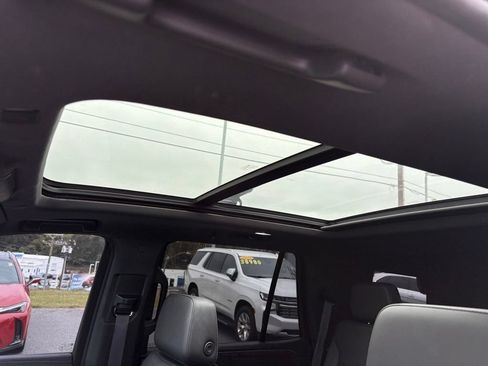 Used 2023 Chevrolet Tahoe Z71 w/ Max Trailering Package AWD/4WD image 10