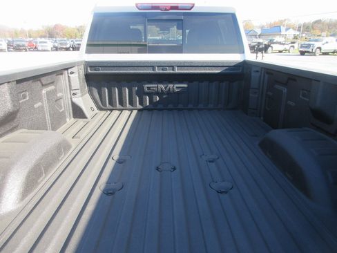 New 2026 GMC Sierra 3500 Denali w/ Denali Reserve Package image 7