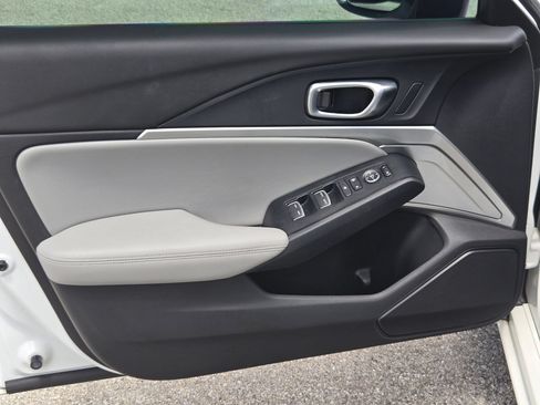 Used 2024 Acura Integra FWD image 11
