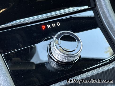 Used 2025 Jeep Grand Cherokee L Altitude image 39