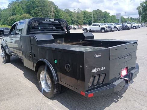New 2026 RAM 4500 4x4 Crew Cab DRW w/ Laramie Trim Package image 11