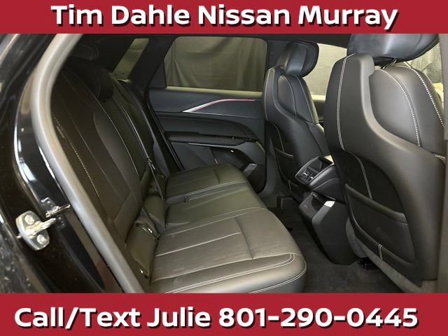 Used 2024 Cadillac Lyriq Luxury AWD/4WD image 18