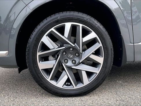 Used 2023 Hyundai Santa Fe Calligraphy AWD/4WD image 7