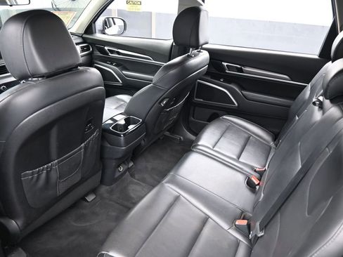 Used 2021 Kia Telluride LX image 33