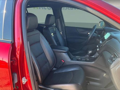 Used 2023 Chevrolet Equinox RS w/ RS Leather Package image 30
