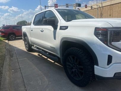 Used 2023 GMC Sierra 1500 Elevation