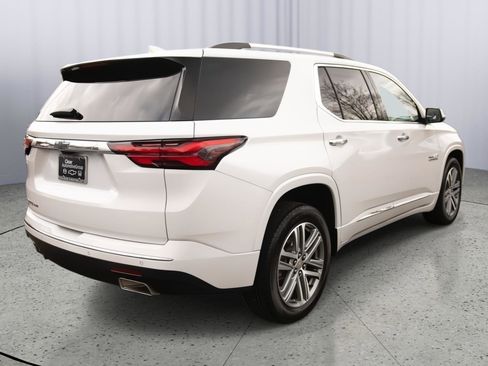 Used 2024 Chevrolet Traverse High Country image 23