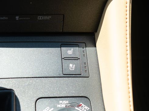 Used 2015 Lexus RC 350 AWD w/ Navigation System Package image 30