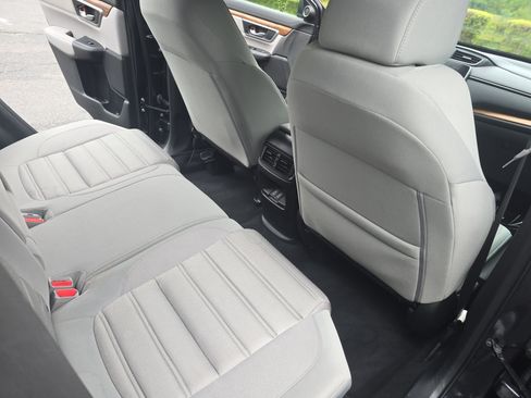 Used 2018 Honda CR-V EX image 11