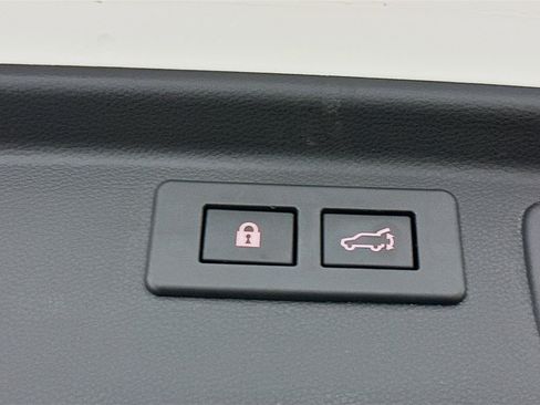 Used 2023 Subaru Forester Sport image 31