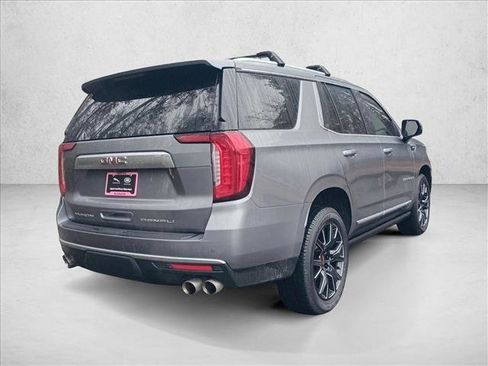 Used 2021 GMC Yukon Denali w/ Denali Premium Package image 5