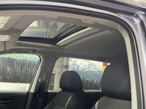 Used 2025 Honda CR-V EX image 21