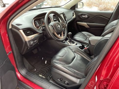 Used 2017 Jeep Cherokee Latitude w/ True North Edition image 14