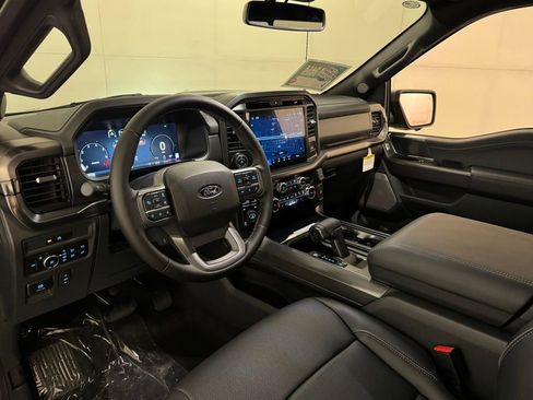 New 2025 Ford F150 Lariat w/ Equipment Group 501A Mid image 43