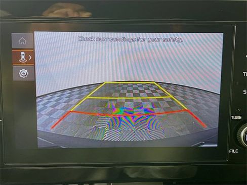 Used 2024 Kia Sportage LX image 14