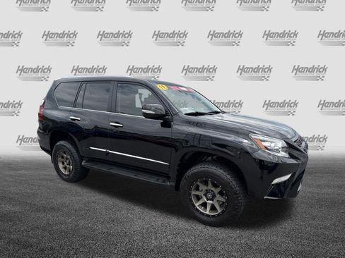 Used 2019 Lexus GX 460 Premium AWD/4WD image 2