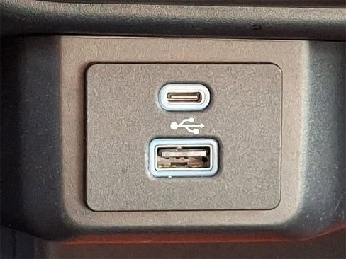 Used 2023 Ford Maverick XLT w/ Equipment Group 300A Standard image 23