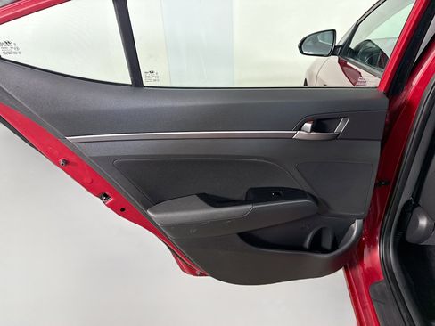 Used 2017 Hyundai Elantra Value Edition image 26