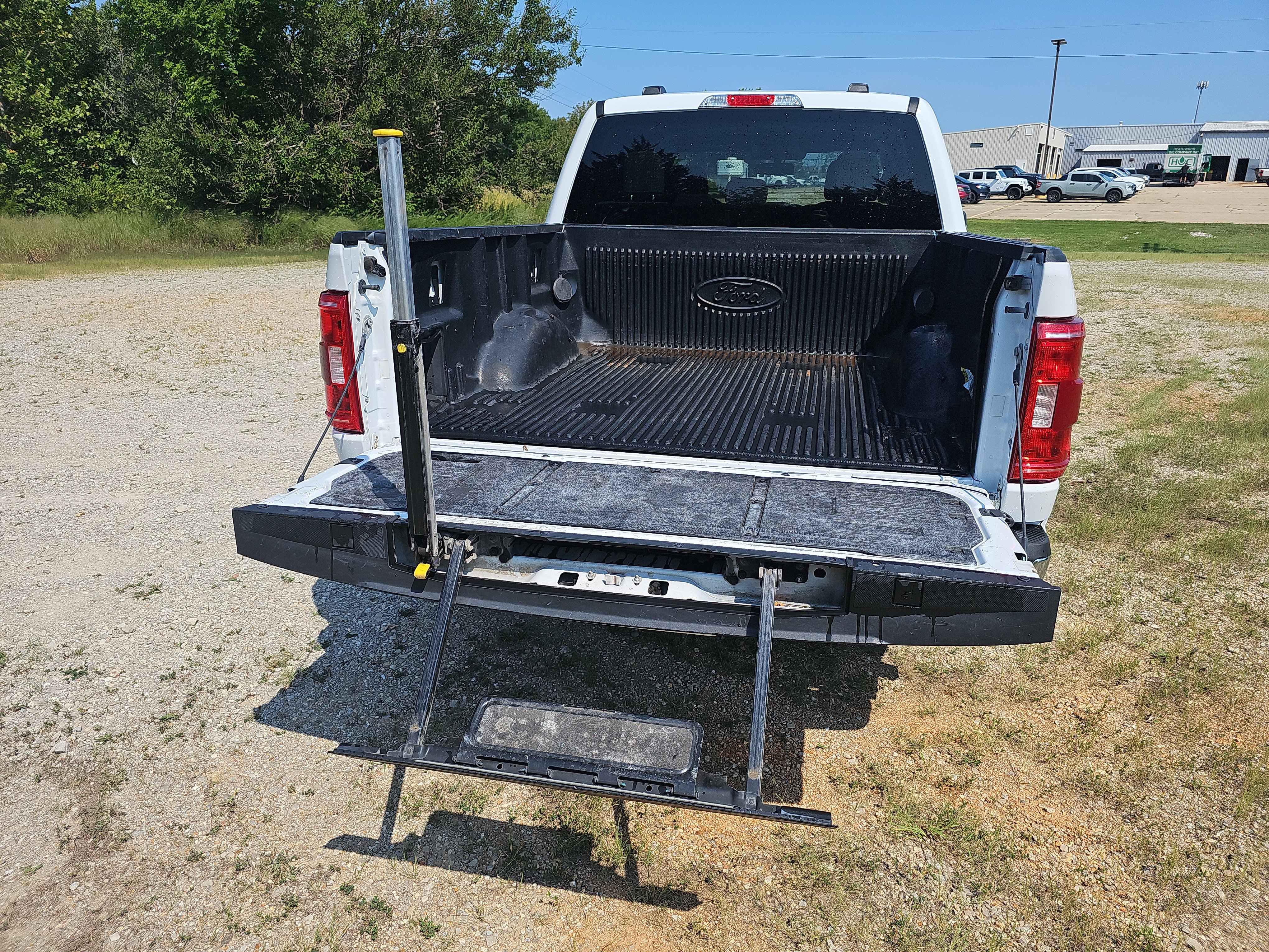 Used 2022 Ford F150 XLT w/ Equipment Group 302A High AWD/4WD image 13