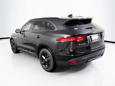 Used 2017 Jaguar F-PACE Premium AWD/4WD image 5