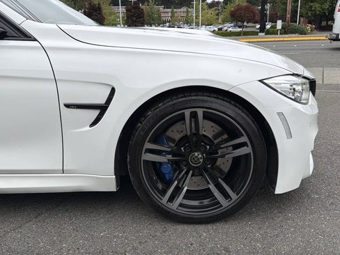 Used 2015 BMW M3 RWD image 15