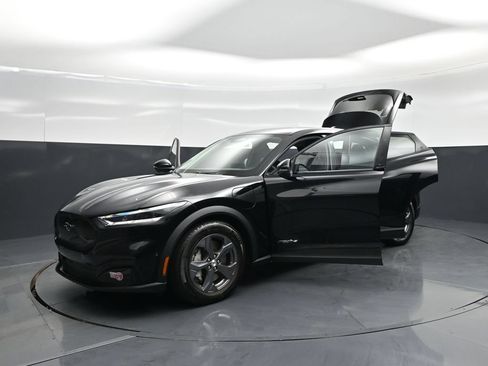 Used 2023 Ford Mustang Mach-E Select RWD image 15