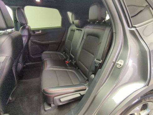 Used 2025 Ford Escape ST-Line AWD/4WD image 25