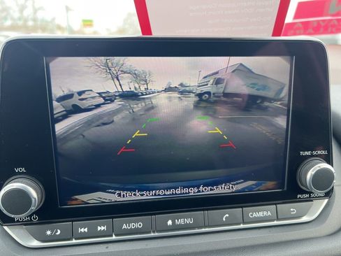 Certified 2023 Nissan Rogue SV image 53