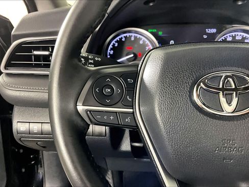 Used 2024 Toyota Camry XLE FWD image 22