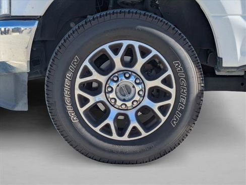 Used 2020 Ford F250 Lariat w/ Lariat Value Package image 25