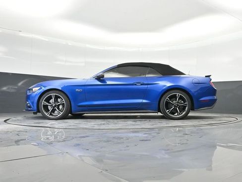 Used 2017 Ford Mustang GT Premium image 50