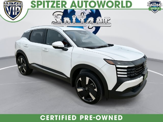 Used 2025 Nissan Kicks SR AWD/4WD image 1