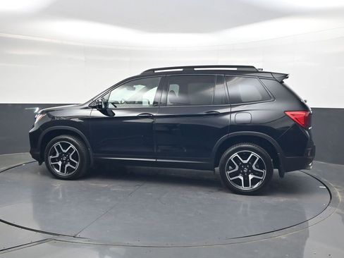Used 2024 Honda Passport Black Edition image 7