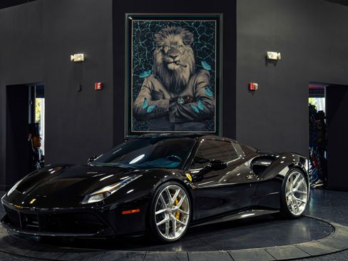 Used 2016 Ferrari 488 Spider image 1