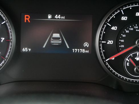 Used 2023 Hyundai Santa Fe SEL AWD/4WD image 34