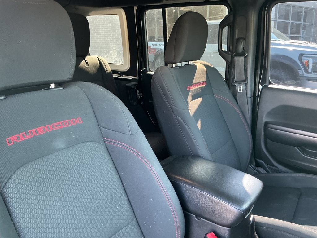 Used 2021 Jeep Wrangler Unlimited Rubicon AWD/4WD image 20