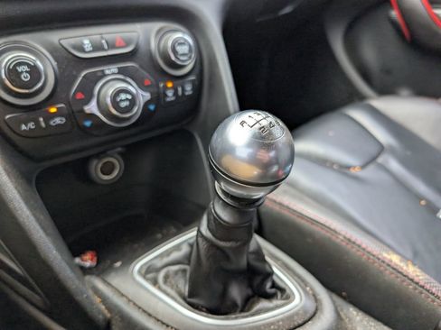 Used 2015 Dodge Dart GT image 17